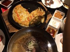 -木槿花韩式炭烤·熟成肉工坊(孙文东路店)