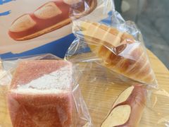 -小飞象面包公社(珠江路金鹰店)