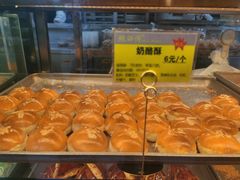 -鲍师傅糕点(江苏路店)