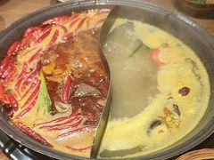 -巴卤社老火锅(财富店)