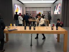 -Apple零售店(新街口店)