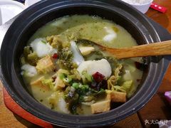 -周鱼小馆石锅酸菜鱼(活力汇店)