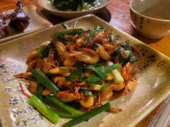 葱爆河虾-75幢私房菜馆