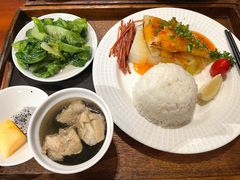 鲜蔬扒鲈鱼-花园咖啡厅(厦门美丽华大酒店)