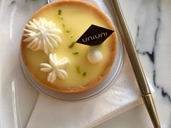 -UNI UNI(环亚凯瑟琳店)