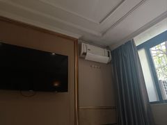 -天然沐足·推背采耳·敷姜艾灸(龙眼美食街店)