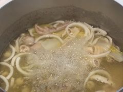 -洪氏嗨捞·猪肚鸡火锅(阳光天地店)