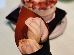 -小苍兰风铃草·礼物蛋糕(沈阳店)