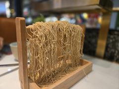 -洪氏嗨捞·猪肚鸡火锅(阳光天地店)