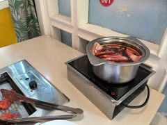 -爱客得牛排海鲜烤肉·火锅自助(春熙路黑金好店)