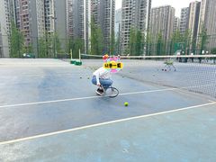 -快乐网球俱乐部(观音桥店)