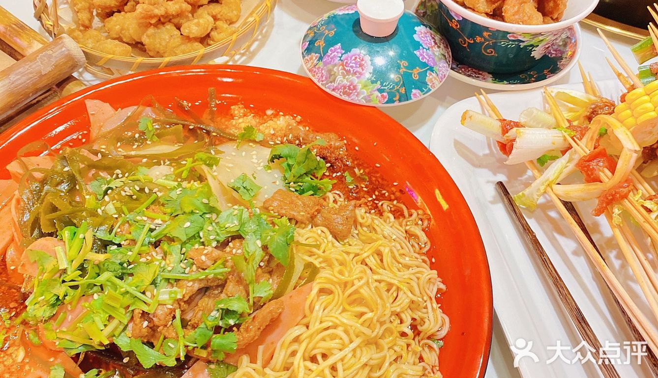 桂林 | 🔥新晋高颜值火锅甜品店