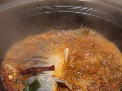-万里闯关东铁锅炖菜馆(高新旗舰店)