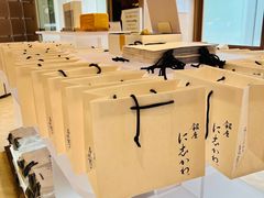 -银座仁志川·生吐司专门店(香港广场店)