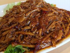 鱼香肉丝面-功德林(南京西路店)