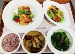 -拾玥国际月子会所(凯宾斯基店)