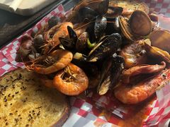 -The Crab Pot Seattle