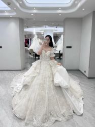 -青禾蒙娜丽莎婚纱摄影(武汉总店)