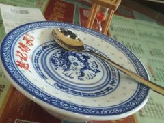 -赵记传承特色牛奶甜品(泉城广场店)