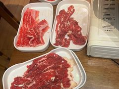 -天成·潮州牛肉脆肉鱼生蚝自助火锅