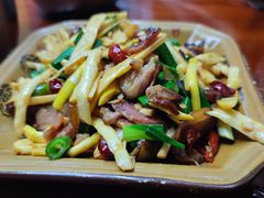 -苗湘食府(十年店)