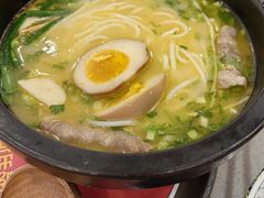 -妈妈故事米线(市府恒隆店)