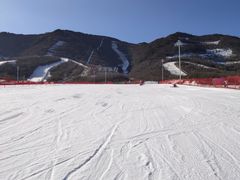-鳌山滑雪度假区