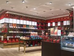 -VENCHI 闻绮(北京国贸商城店)