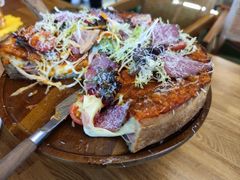 -Dragon Pizza•圆脸龙披萨·牛排餐厅