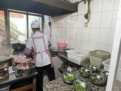 -正宗杨记普洱酸醋米线(总店)