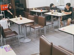 大堂-李先生牛肉面大王(北京站售票厅餐厅)