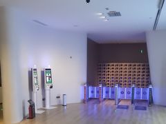 -涨巢·潮玩水疗局