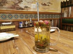 -清真·玛丽亚新疆菜主题餐厅(浙江中路店)