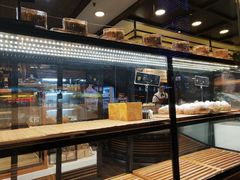 面包甜点陈列柜-精点味道(西安路店)