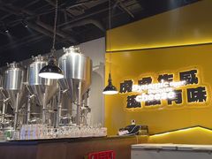 -HUZI虎滋精酿餐吧(京西大悦城店)