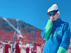 -亚布力新体委滑雪场