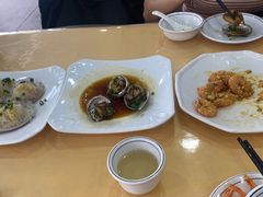 -鹏城人家海鲜酒家·23年老字号(较场尾店)
