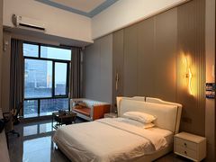 -天悦·国际Apartment(广州南站店)