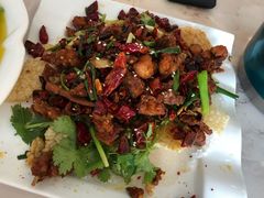 锅巴辣子鸡-川悦壹号·川菜(蠡溪路店)