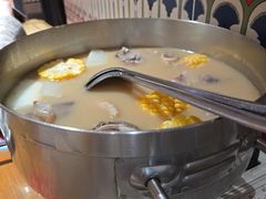 -肥仔文澳门猪骨煲(南京西路店)