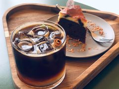 酸奶芝芝布朗尼-Infica Coffee
