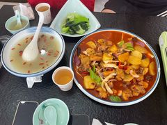 -撒拉人家.酸菜牦牛肉火锅