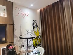 -潮漫酒店(北京通州环球度假区临河里地铁站店)
