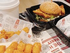 -The Habit Burger Grill 哈比特汉堡(复兴soho店)