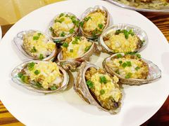 -三亚新鸿港水果一级批发市场