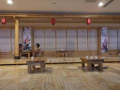 -碧中海汤泉汗蒸酒店