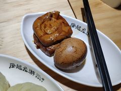 -凤起龙游老面包子(凯德晶品店)