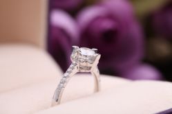 IMG_6345-威德钻石-克拉钻大本营(南京东路店)