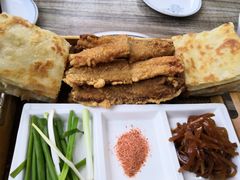 -闻道食府烙饼卷带鱼(原车耳营店原大觉寺店)