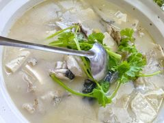 -芦茨金富饭庄·25年老字号·专做稻草鸡
